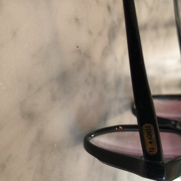 Vintage Fendi Sunglasses - Picture 5 of 12